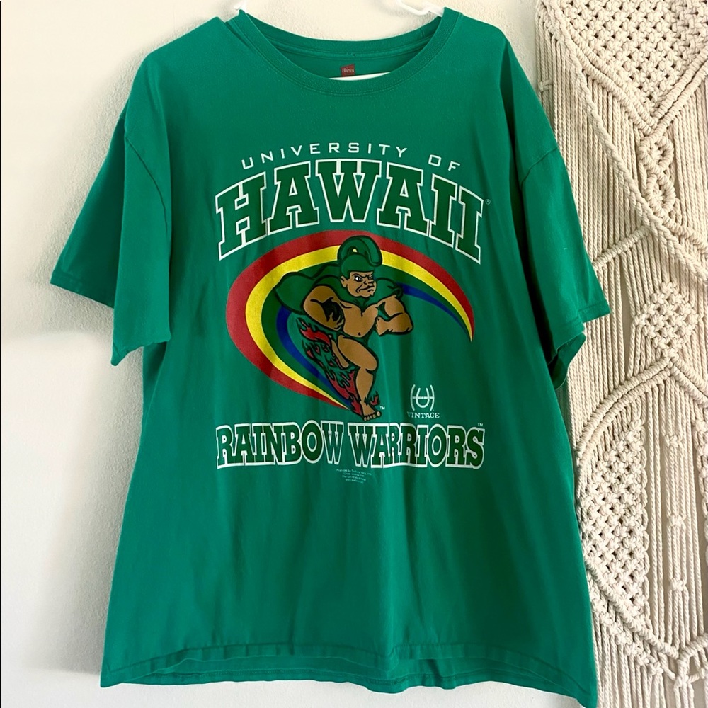 Vintage University of Hawaii Rainbow Warrior tee